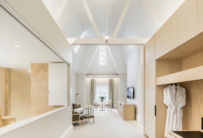 סוויטה, Como The Treasury