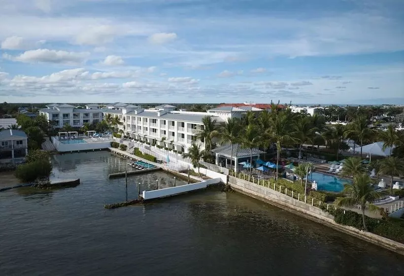 ダブルベッドのスタンダードスタジオ, Courtyard By Marriott Faro Blanco Resort