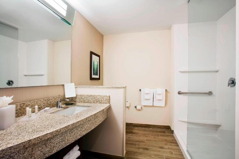 Номер Стандартный с Видом, Courtyard By Marriott Faro Blanco Resort