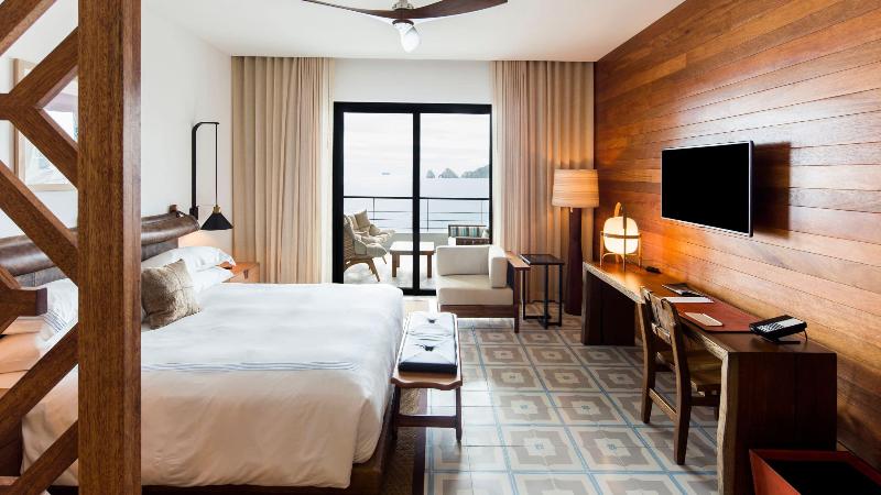 Студио Стандарт Кровать Кинг, Courtyard By Marriott Faro Blanco Resort