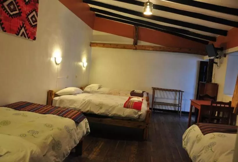 スタンダード４人部屋, Las Orquideas Ollantaytambo
