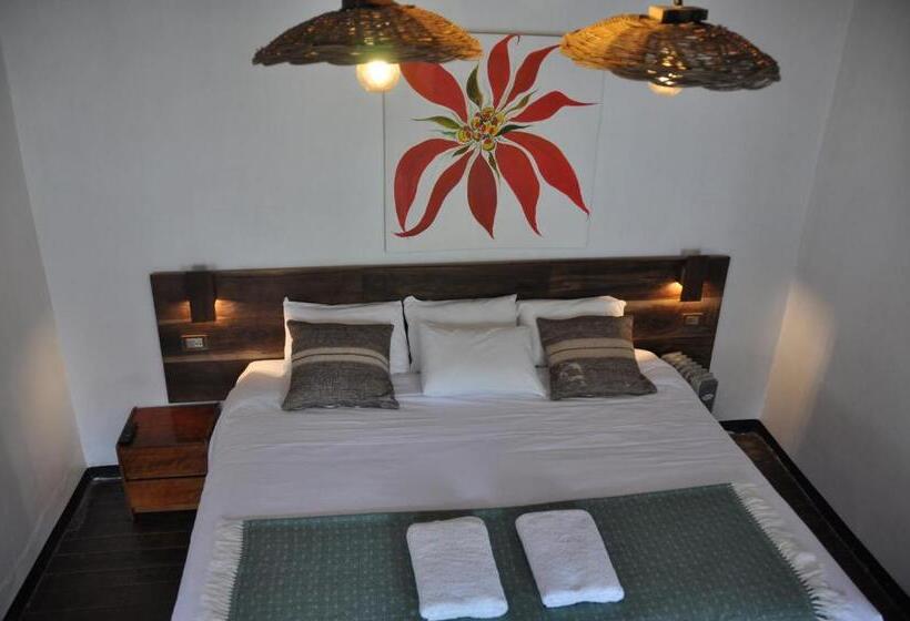 جناح مطلّ علي الحديقة, Las Orquideas Ollantaytambo