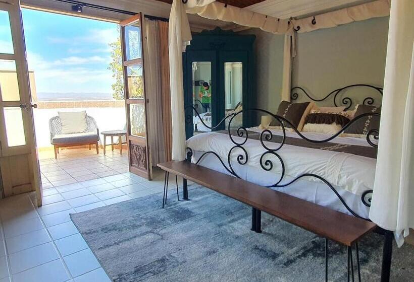 سوئیت با بالکن, Mansion San Miguel