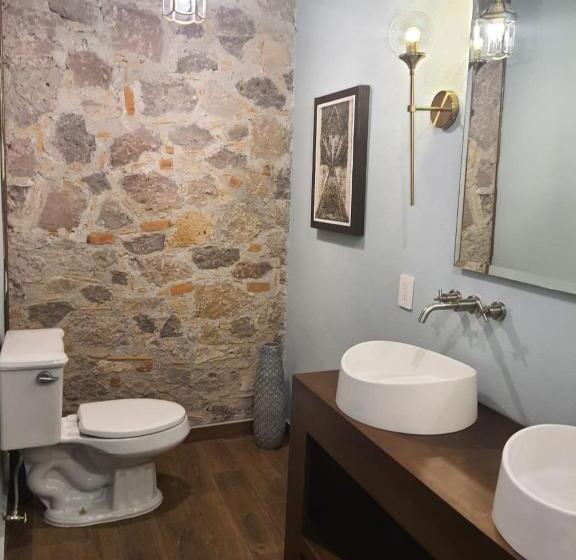 سوئیت با تخت بزرگ, Mansion San Miguel