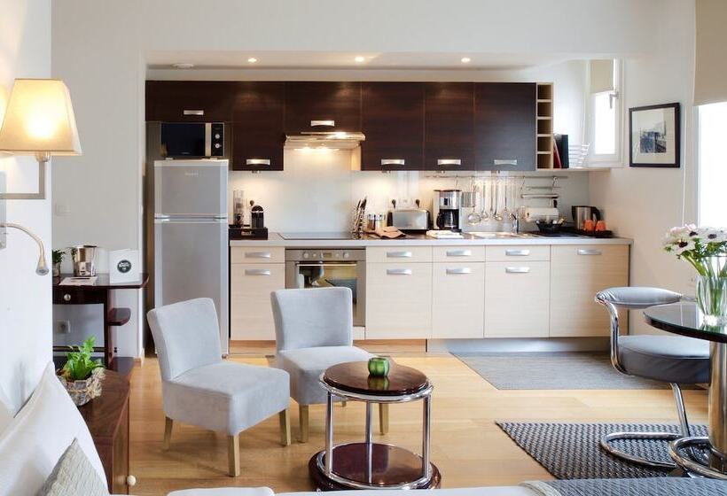 سوییت, Montmartre Residence