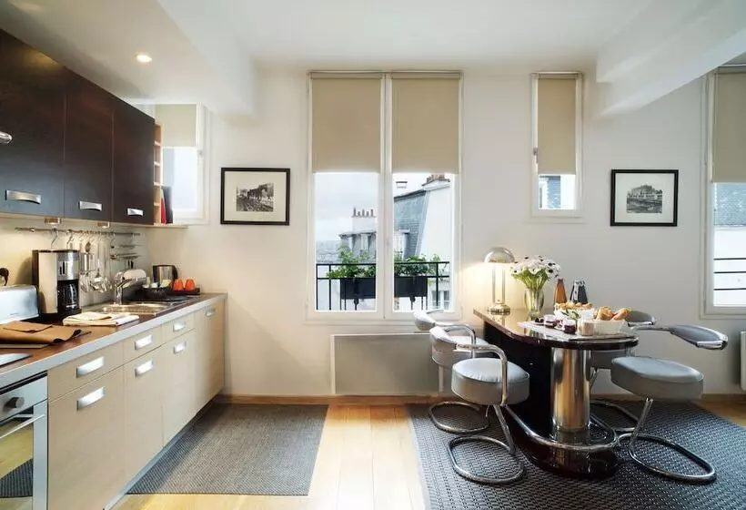 スイート, Montmartre Residence
