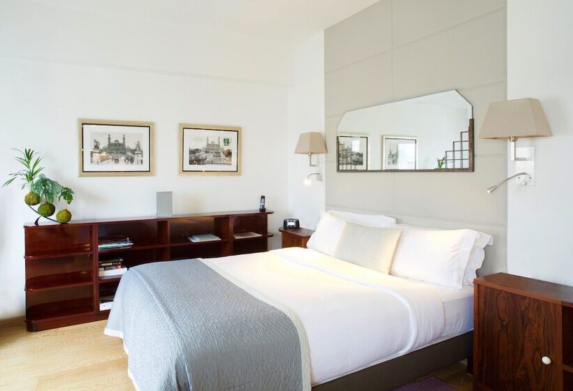 سوییت, Montmartre Residence