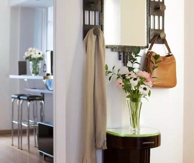 １ベッドルームアパートメント, Montmartre Residence