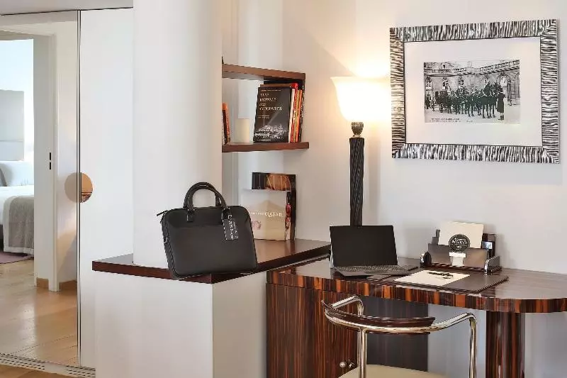 １ベッドルームのデラックスアパートメント, Montmartre Residence