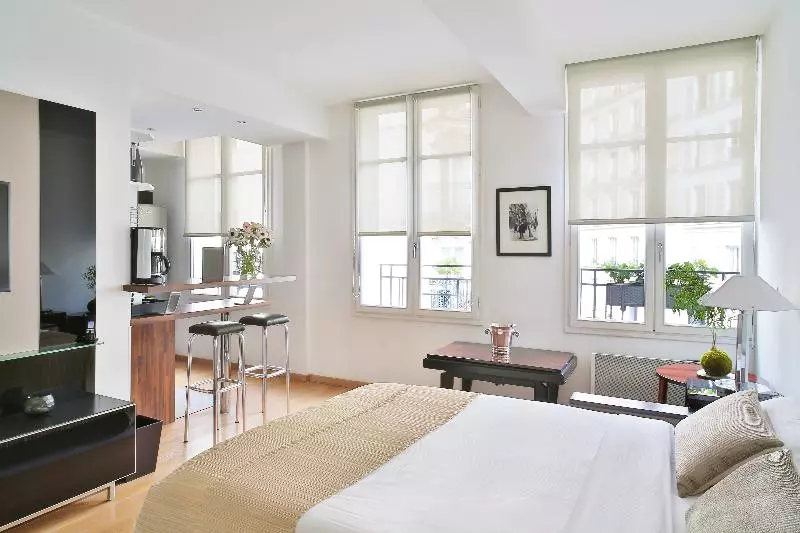 １ベッドルームアパートメント, Montmartre Residence