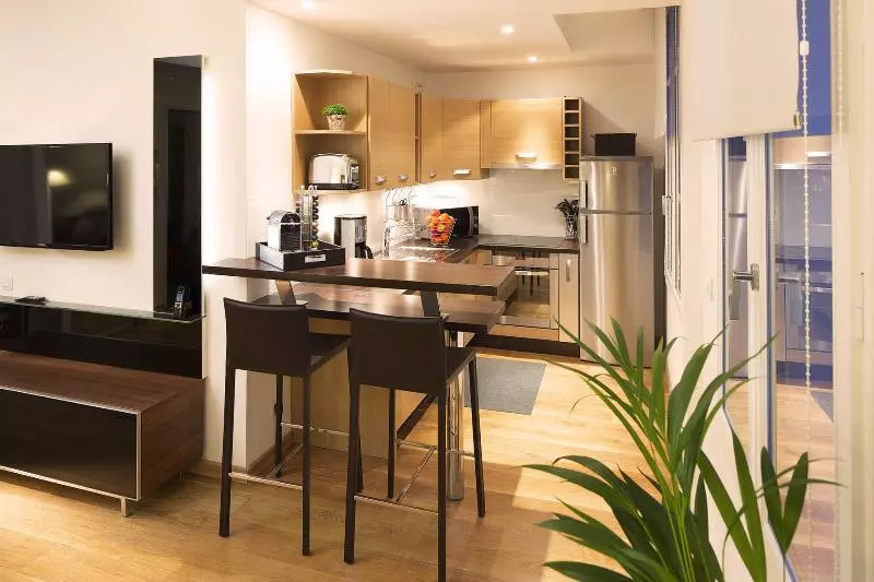 １ベッドルームアパートメント, Montmartre Residence