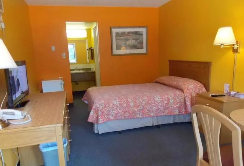 اتاق استاندارد یک نفره, Mcmurray Inn