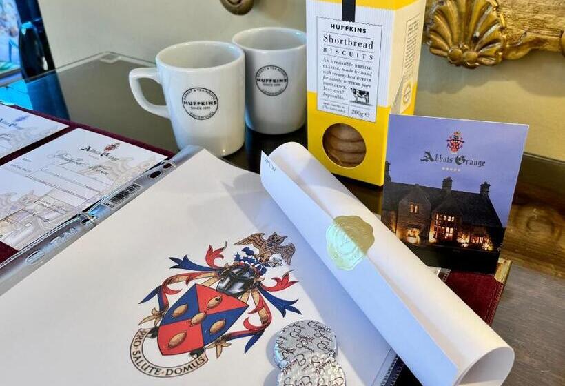 キングサイズベッドのデラックスルーム, Abbots Grange Manor House