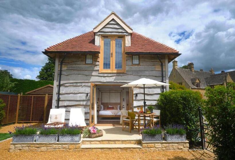 キングサイズベッドのスーペリアルーム, Abbots Grange Manor House