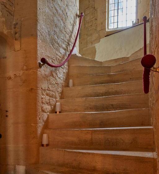 スイート, Abbots Grange Manor House