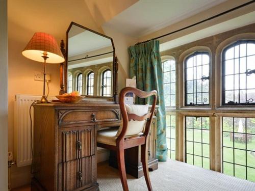 Standard room with outdoor bath, Abbots Grange Manor House