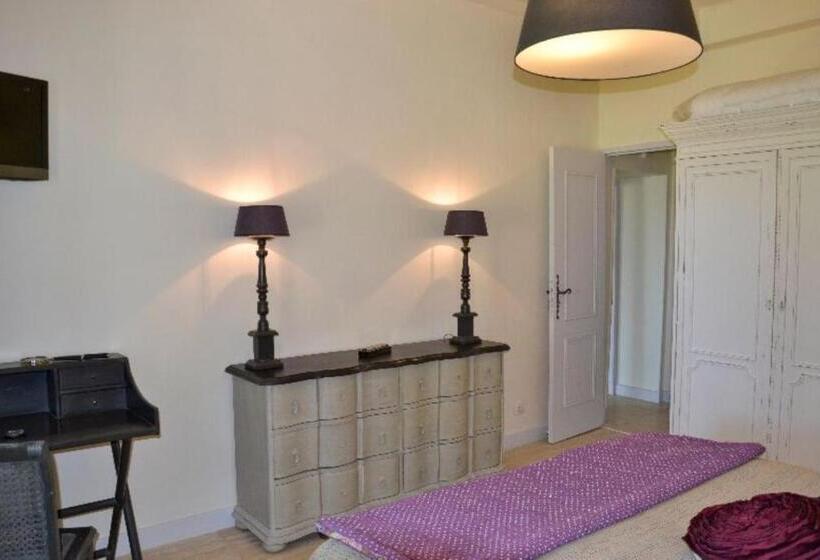 舒适型房间, Mas Le 7