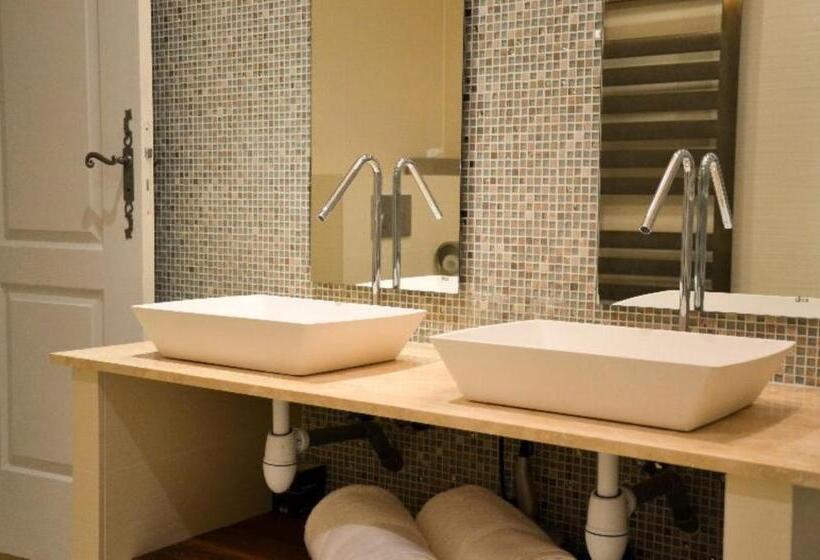 舒适型房间, Mas Le 7