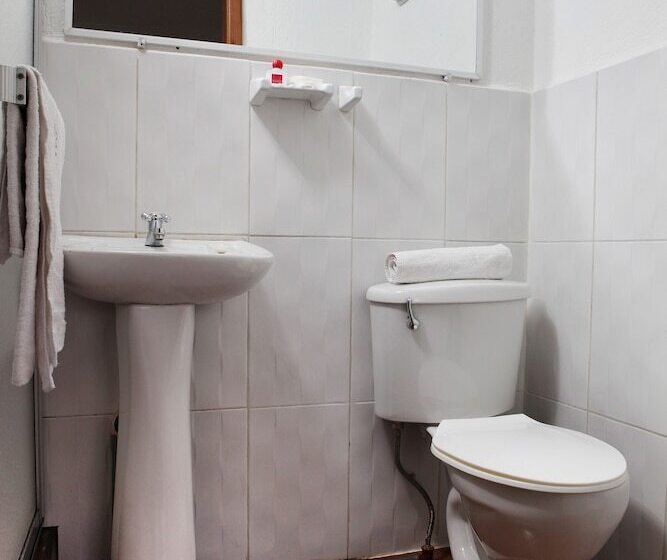 스탠다드 룸, Hostal Capri