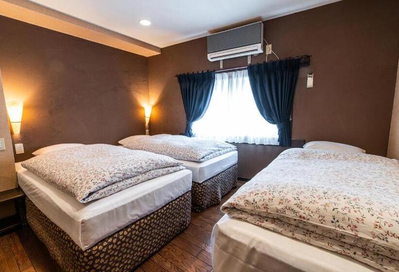 غرفة قياسية رباعية, Haus St.anton