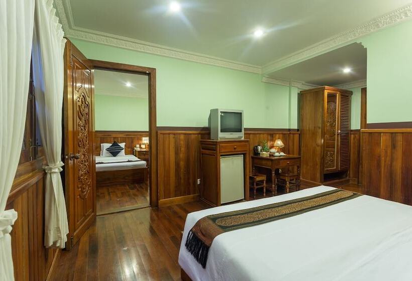 اتاق خانوادگی, Siem Reap Center