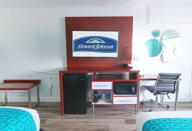 غرفه قياسيه سريرين مزدوجين, Howard Johnson By Wyndham Virginia Beach At The Beach