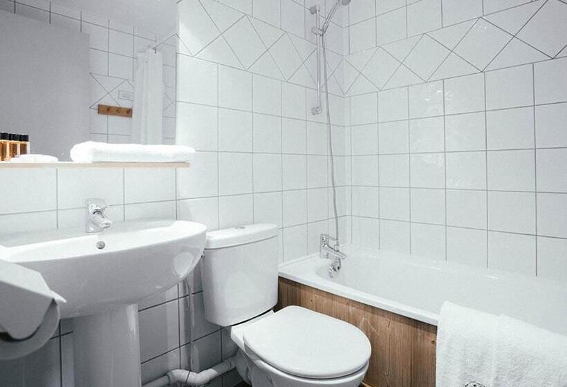 Standard-huone, Langley Hôtel Victors