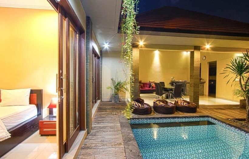 Номер Стандарт, Lotus Tirta Seminyak