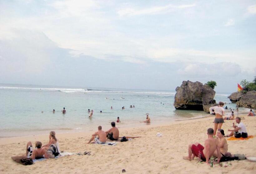 Вилла 3 Спальни с Бассейном, Lotus Tirta Seminyak