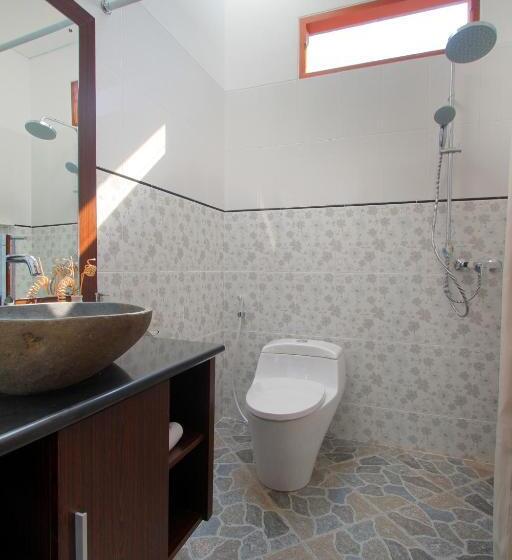 Вилла 3 Спальни с Бассейном, Lotus Tirta Seminyak