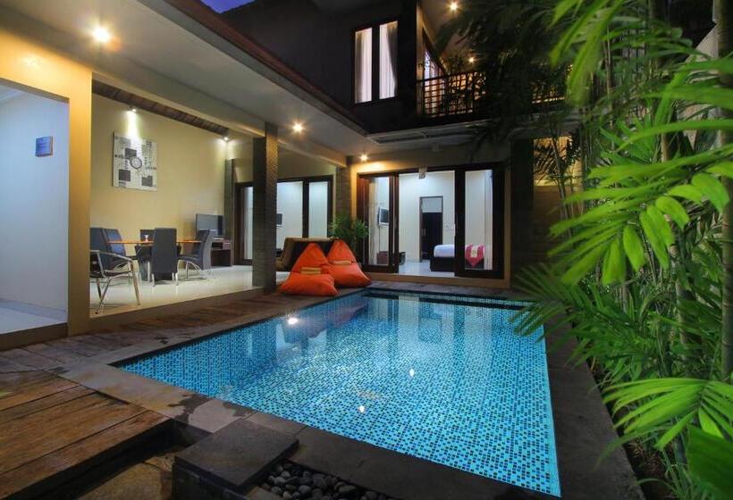 Вилла 3 Спальни с Бассейном, Lotus Tirta Seminyak