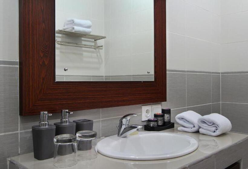 Вилла 2 Спальни, Lotus Tirta Seminyak