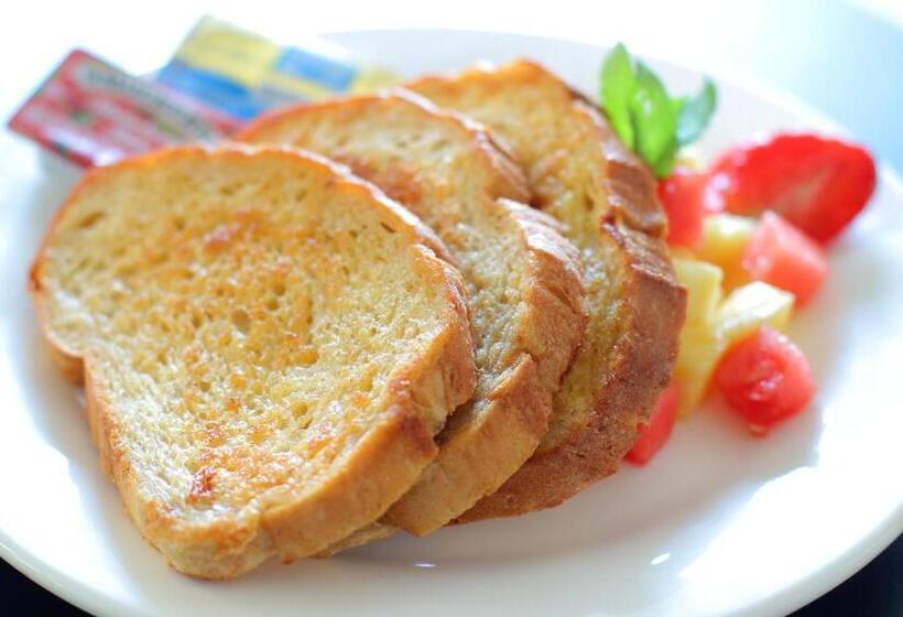 Номер Стандарт Вид на Бассейн, Lotus Tirta Seminyak