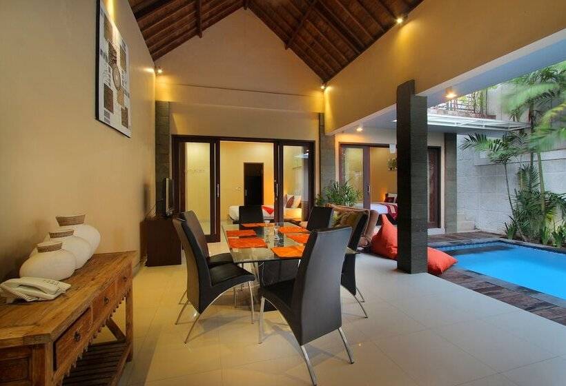 Вилла 3 Спальни с Бассейном, Lotus Tirta Seminyak