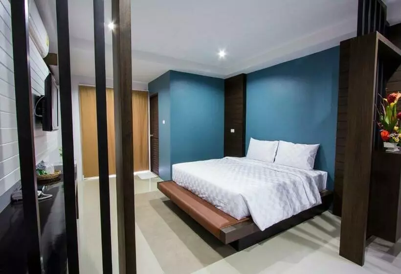 اتاق لوکس با بالکن, Maison De Cheer