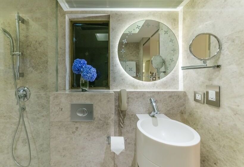 اتاق استاندارد, Pravo Hong Kong