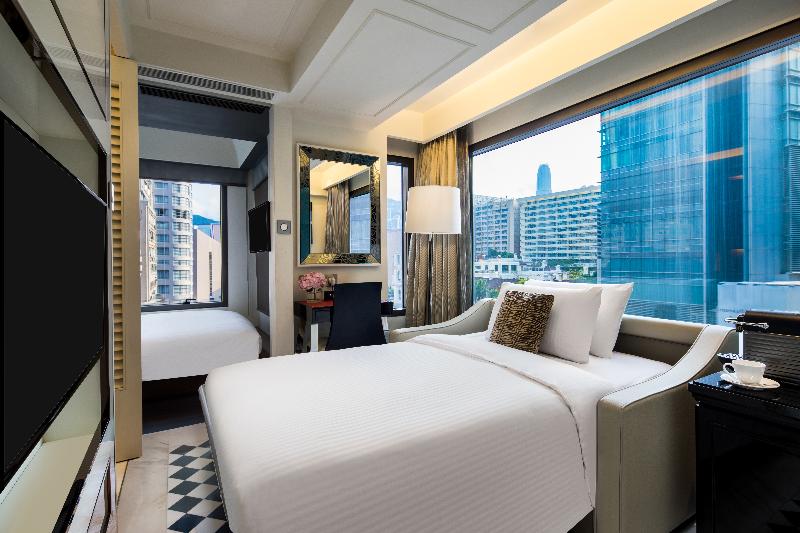 سوییت لوکس, Pravo Hong Kong