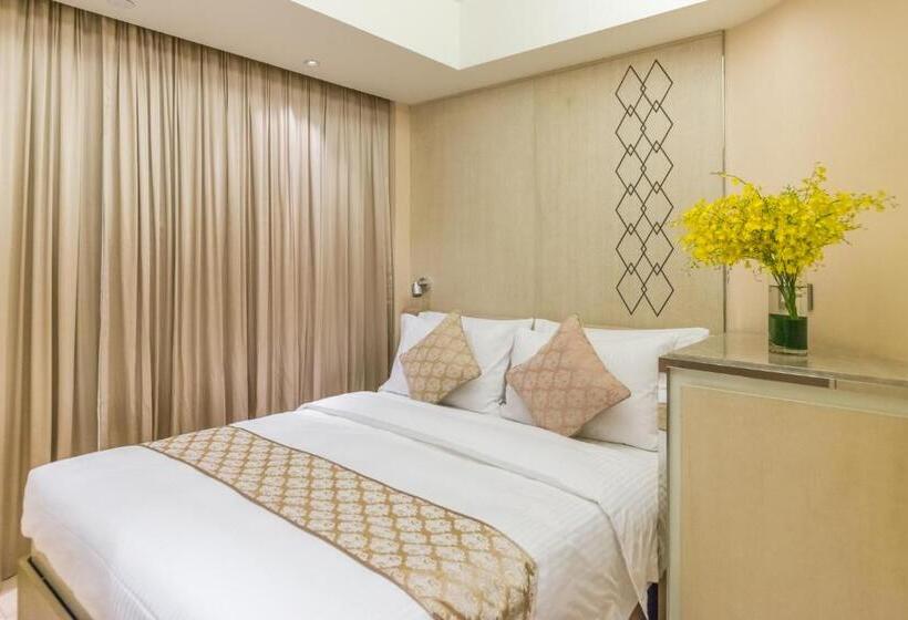 اتاق سوپریور, Pravo Hong Kong