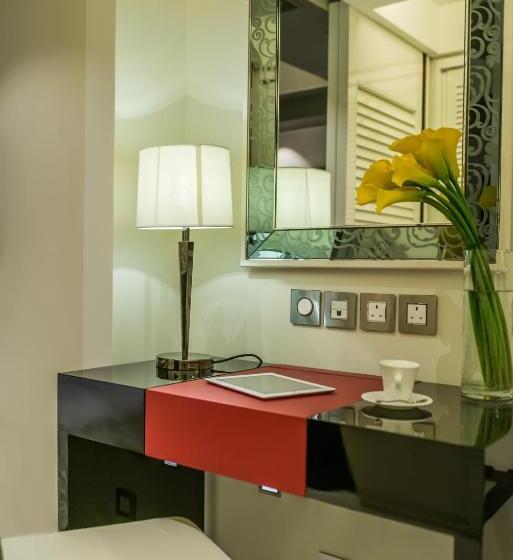 سوئیت پریمیوم, Pravo Hong Kong