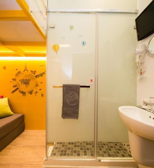 اتاق اکونومی با حمام مشترک, Sleepbox Hostel