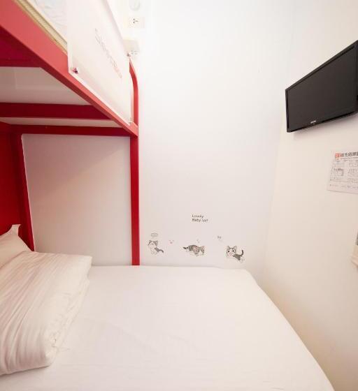 اتاق اکونومی, Sleepbox Hostel