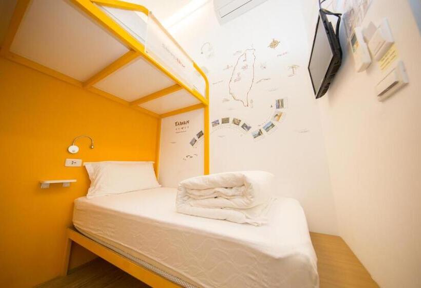 اتاق اکونومی, Sleepbox Hostel