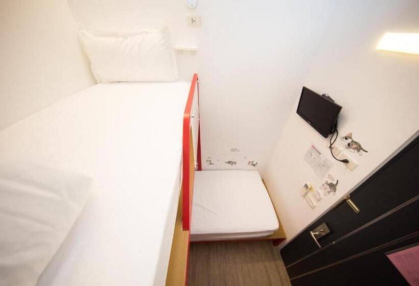 اتاق اکونومی, Sleepbox Hostel