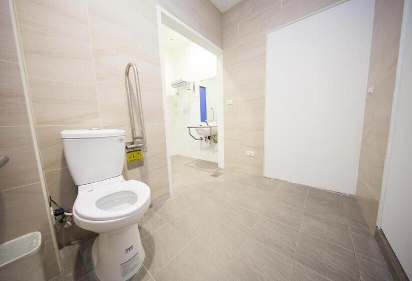 اتاق سوپریور, Sleepbox Hostel