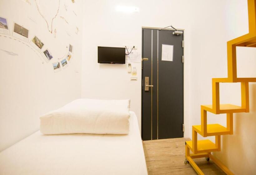 اتاق اکونومی, Sleepbox Hostel