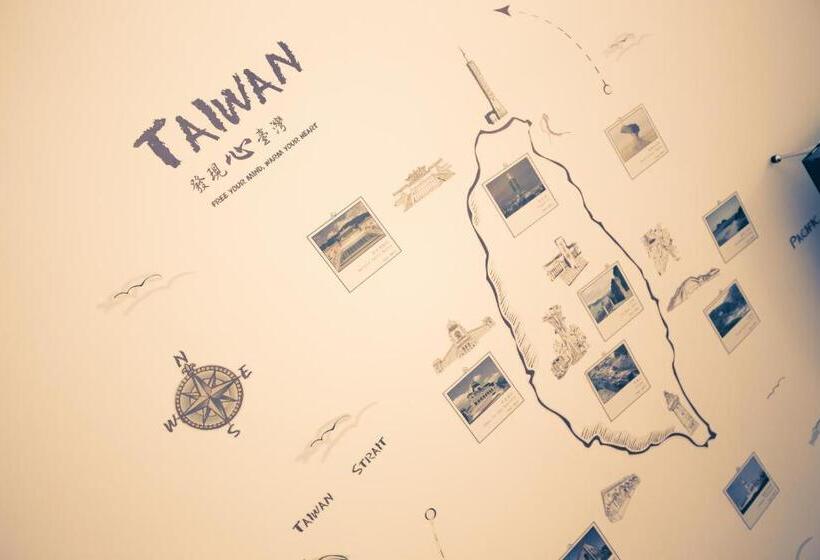 Economy Quadruple Room, Sleepbox Hostel