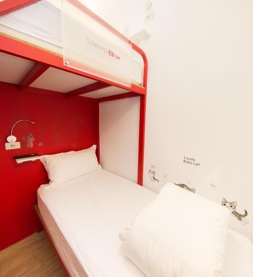 اتاق اکونومی, Sleepbox Hostel