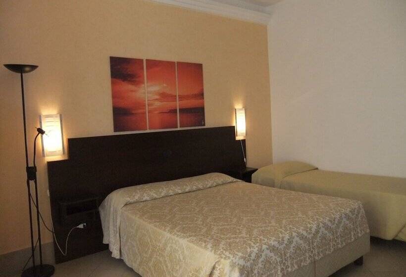 4인용 스탠다드 룸, Villa Ionia