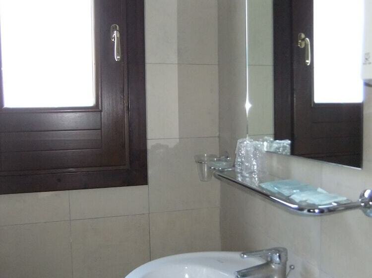 4인용 스탠다드 룸, Villa Ionia