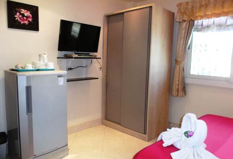 标准间, Chaiyapoon Inn